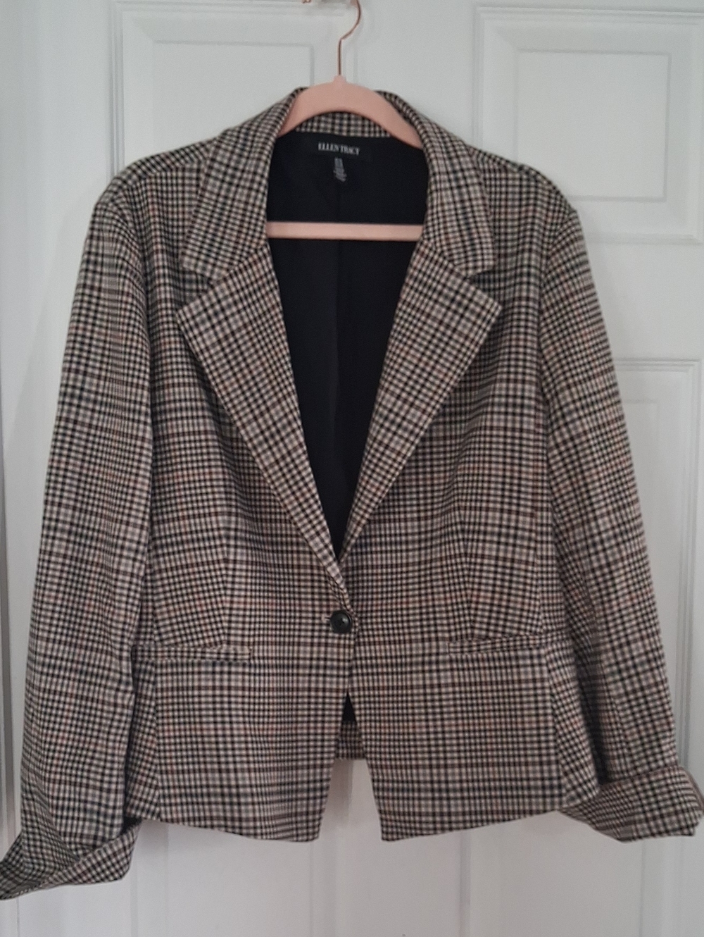 Ellen Tracy Houndstooth Blazer in Black, White & Brown